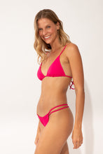 Load image into Gallery viewer, Image 04: Wednesday In Hawaii By Rio De Sol Top Top Guava Ana