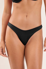 Load image into Gallery viewer, Gallery: Wednesday In Hawaii By Rio De Sol Bottom Bottom Lava Kai