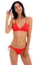 Load image into Gallery viewer, Model Front: Rio De Sol Bottom Bottom Cotele-Tomate Rio