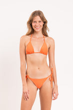 Load image into Gallery viewer, Model Front: Rio De Sol Bottom Bottom Dende Lacinho