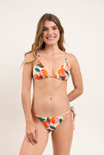 Load image into Gallery viewer, Model Front: Rio De Sol Top Top Picnic Lia