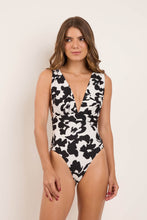 Load image into Gallery viewer, Image 04: Rio De Sol One-Piece Poppy Anne
