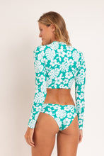 Load image into Gallery viewer, Model Back: Rio De Sol Top Top Pua-Valley Reef