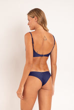 Load image into Gallery viewer, Model Back: Rio De Sol Set Set Touch-Marinho Paola Nice
