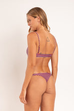 Load image into Gallery viewer, Model Back: Rio De Sol Top Top Garoupa Mila
