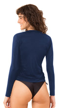 Load image into Gallery viewer, Image 06: Rio De Sol Top Navy Rash-Guard
