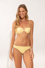 Load image into Gallery viewer, Model Front: Rio De Sol Bottom Bottom Drift-Butterglow Essential-Comfy
