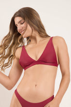 Load image into Gallery viewer, Image 09: Rio De Sol Top Top Touch-Carmim Alba
