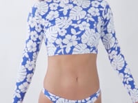 Load and play video in Gallery viewer, Video: Rio De Sol Top Top Pua-Pacifica Reef
